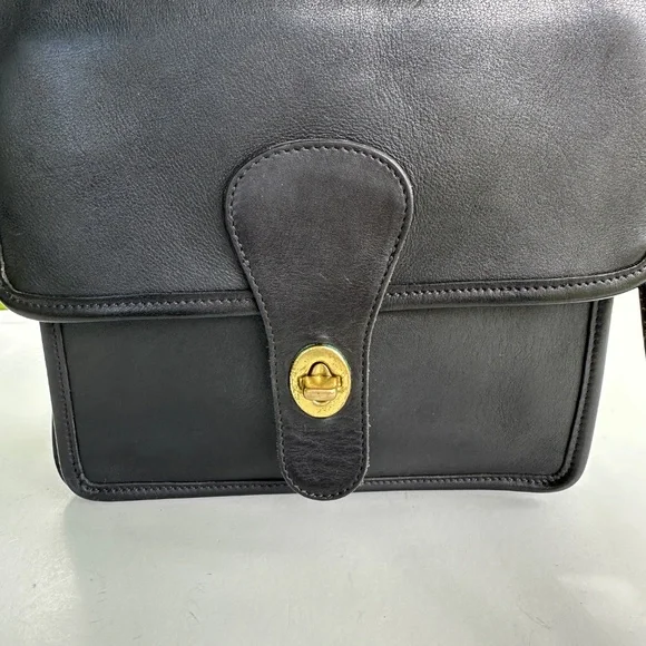 Vintage Coach 5130 Black Leather Station Satchel Crossbody Bag Brass Hardware - Picture 5 of 16